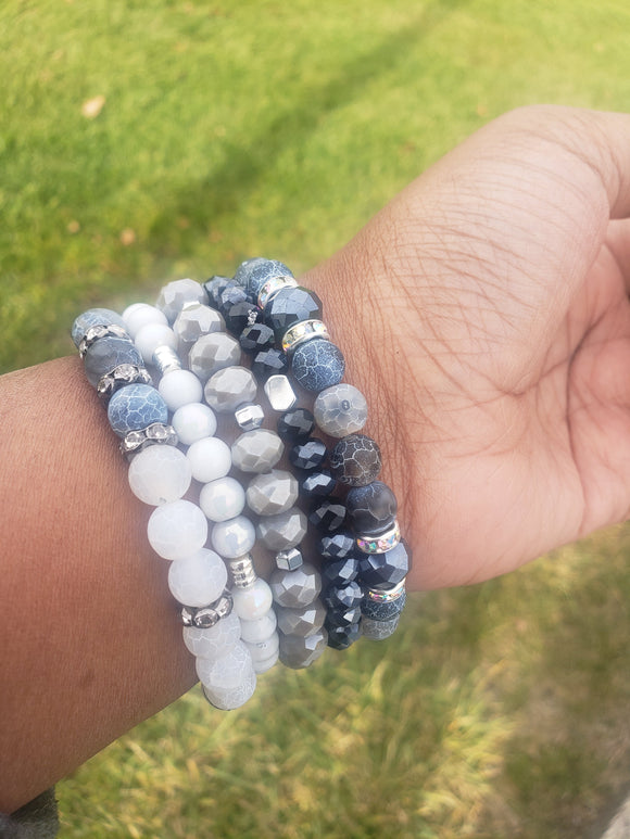 Matte Blue & White Agate 5 piece bracelet set